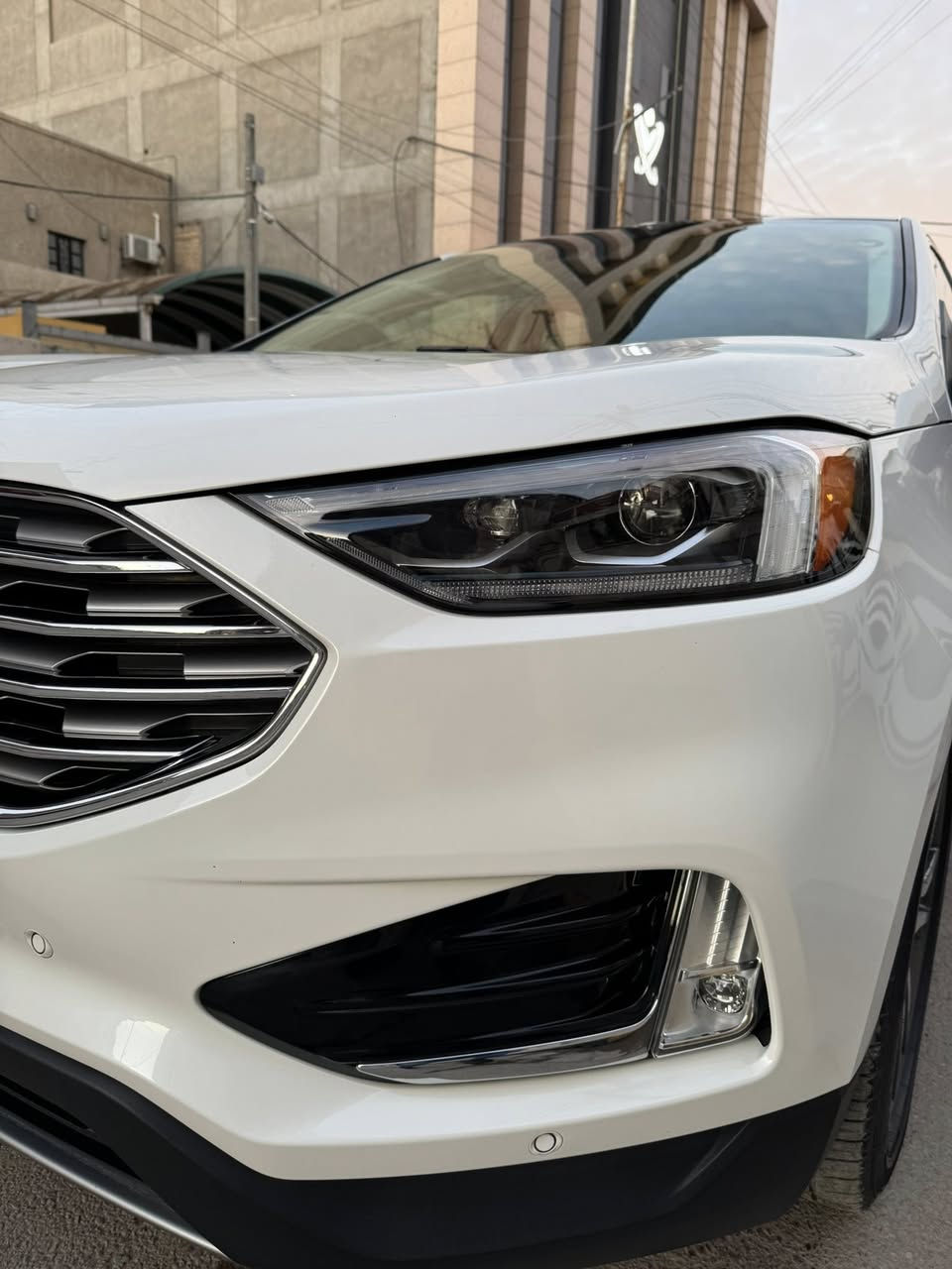 السلام عليكم
فورد ايدج 2022 تيتانيوم
خليجي وكالة القاصد صيانة ودهن كلها بالشركة وبعدها داخل الضمان 
رقم اربيل شرط التحويل 
ماشية 20,000 كيلو متر وقابل للزيادة

فول مواصفات اعلى فئة تيتانيوم 
محرك 2000 توربو
AWD اوتو فور ويل 
كير ماوس ٨ نمر 
بانوراما 
بصمة وتشغيل عن بعد 
كشنات كهرباء 
الكشنات الامامية تبريد تدفئة
كشن السايق خزن ميموري ٣ وضعيات 
ستيرن تحكم كهرباء 
سستم صوت 10 سماعات من ماركة B&O
الكشنات الخلفية تنطوي كهرباء 
صندوق كهرباء 
ويل كب حجم 20 
تخم تايرات جديد نوع دنلوب ياباني
رادار بالمري الجانبية
المرايه الجانبية جهة السايق تعتيم ذاتي 
المرايه الوسطيه تعتيم ذاتي 
رادار امامي وقيادة ذاتيه وتحديد مسار 
كامرة خلفيه وامامية 
حساس امامي وخلفي 
لايت لد داينمك متحرك مع حركة الستيرن

السيارة جديدة ومكفولة كفالة عامة من صبغ وبارد وتبديل وصيانه كلها بالشركة من دهن وفلاتر وباتري AGM تم تبديله بالشركة جديد  

موقع السيارة بغداد - الكرادة 

السعر 25,500 $  وبيها مجال ان شاء الله 

***********
