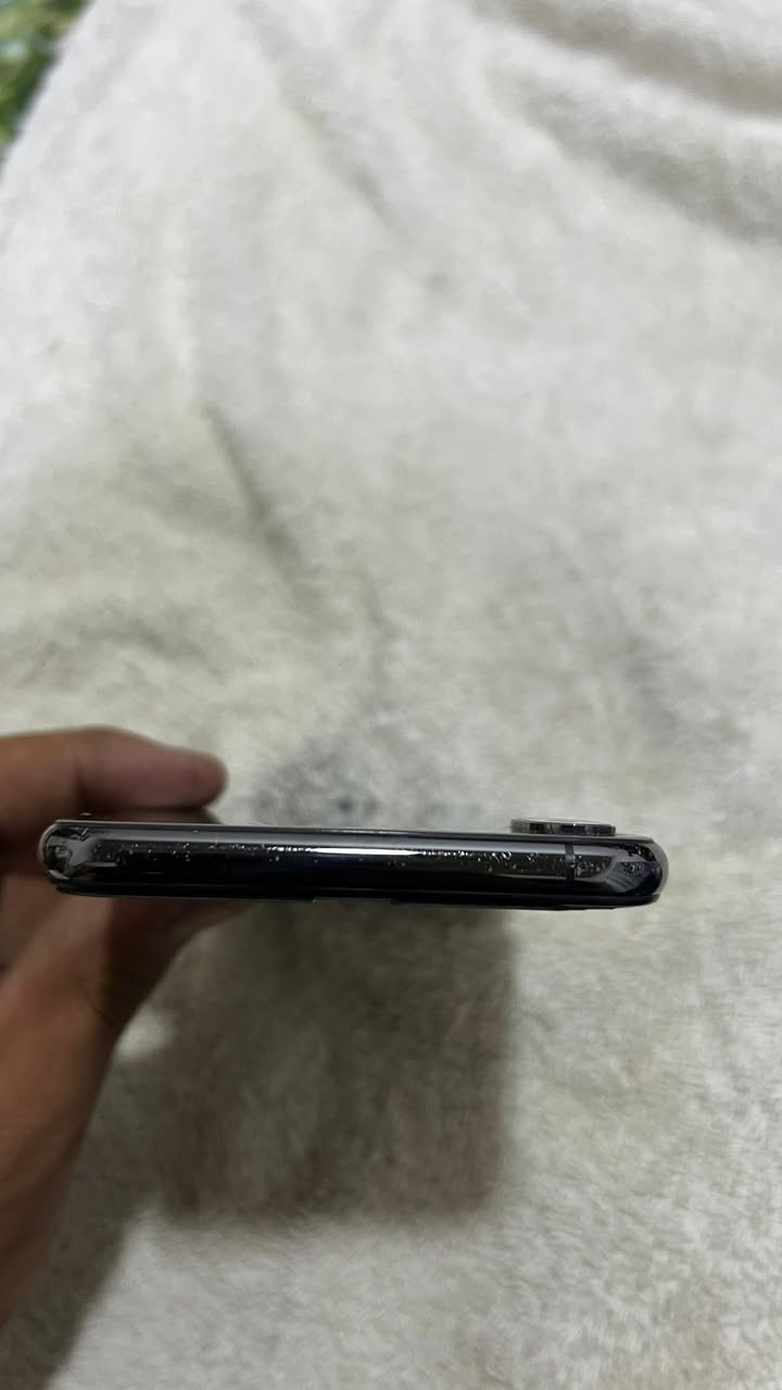 سلام عليكم اكس اس ماكس. ذاكره 512 بطاريه 98مبدله وشاشه مبدله ثلث خيارات. الوانها حلوه. الموبايل دبل سيم  كامرات فول.  مابي اي عطل   وفقط مبدل شاشه وبطاريه ولباقي كله شركه. السعر 220 وبي مجال او مراوس وياه 11وفوك


**إذا كنت صاحب هذا الإعلان وتريد حذفه لأي سبب، رجاءا أرسل رسالة إلى الدعم الفني**