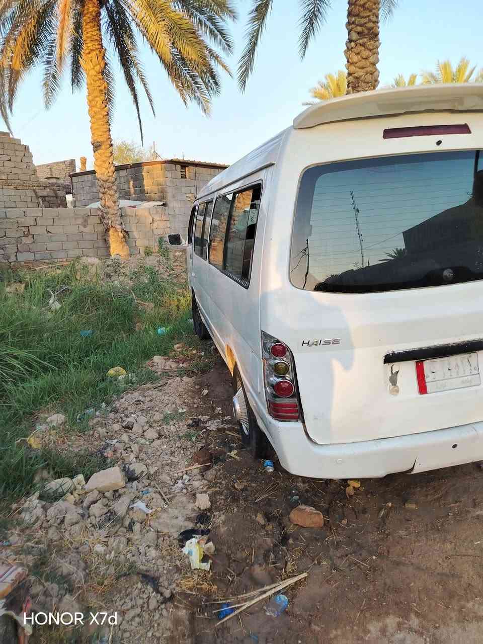 سلام عليكم جنبي موديل 2014 موصليه موصليه مكينه وكير واكسن خير من الله  بيه ضربه بلبجم موضحه ولباقي مكفول كهربايات كلها شغاله دواخل نضيفه وعليه هئيه ورقتين سنويه عند الهئيه فلوس الغرامه ينزلن من سعره ب36 وببها مجال مكاني كربله طوريج ***********
