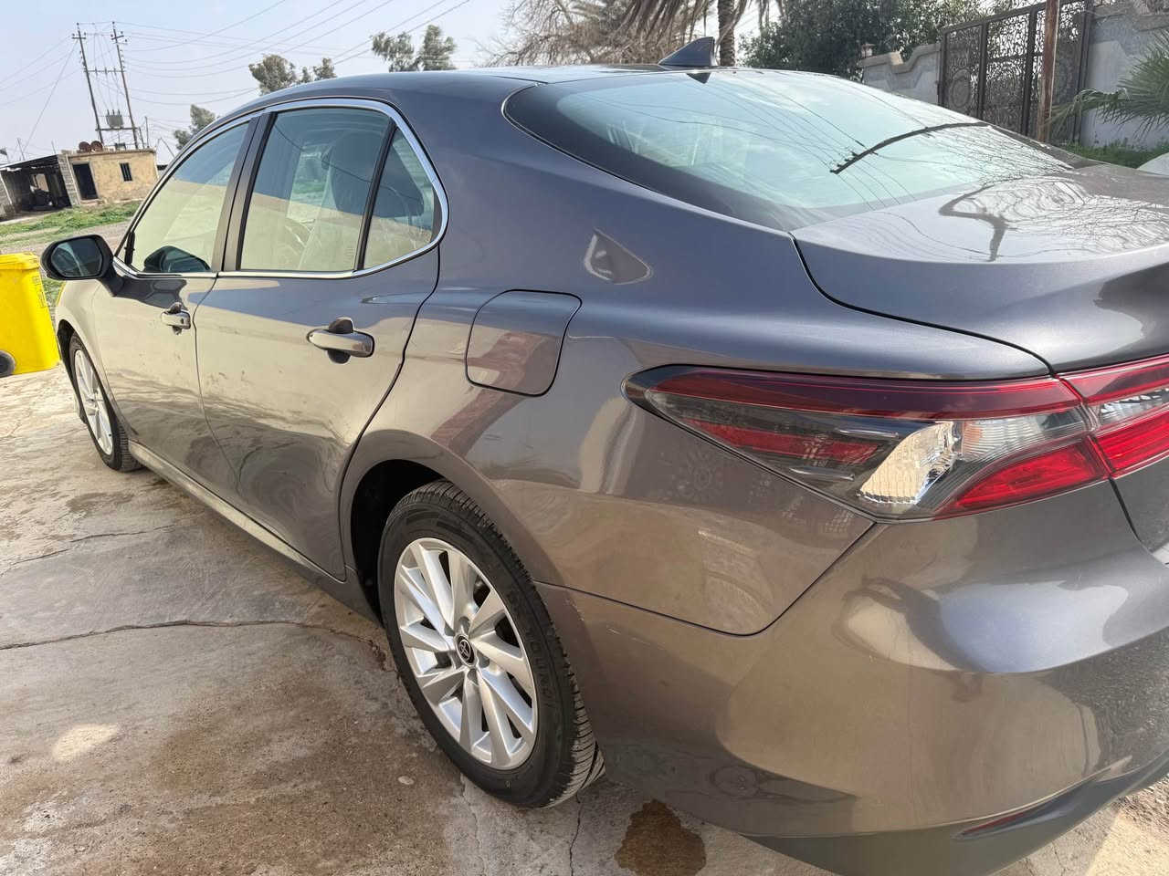 للبيع ومراوس 
كامري 2023 Le
ضرر جامرلغ وباب بدون دواخل ماشي ٢٦ ميل 
كير محرك شرط سنويه ورقم جديد بسمي أربيل دولي بي بطاقة بنزين سيارة نظيفة سعر ١٩٠
*********** كركوك, العراق
