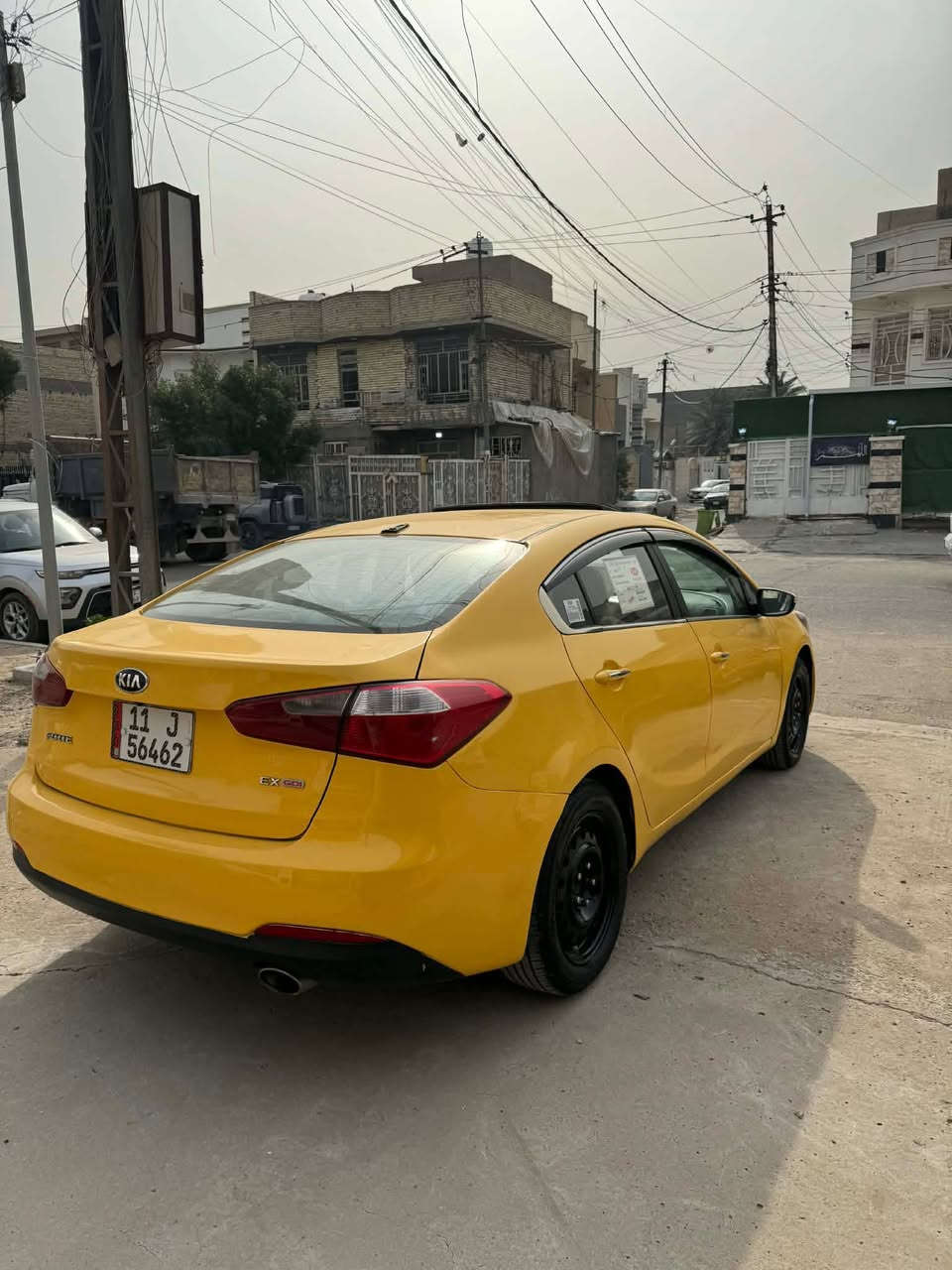 السلام عليكم كيا فورتي موديل 2014 حادثها باب خلفي بدون دواخل السياره بجم كبس
السياره فول مواصفات السياره جاهزه و جديده مال جناي امانت الله 
المواصفات 
شاشه 
كامره 
تحكم ستيرن جيهتين 
مانع نزلاغ 
ثلاث انضمه قياده 
سلايت روف طكتين 
بصمه بواب 
حساس امامي 
حساس خلفي
محرك المرغوب لا تبخير و لا تنقيص 
كير at المرغوب 
السياره كير مكينه صدر امامي خلفي تخم تاير جديد تبريد ثلج رقم بغداد الدولي تحويل ثاني يوم السعر 104 وبيه مجال حق الجيه مكان بغداد رقم الهاتف ***********
