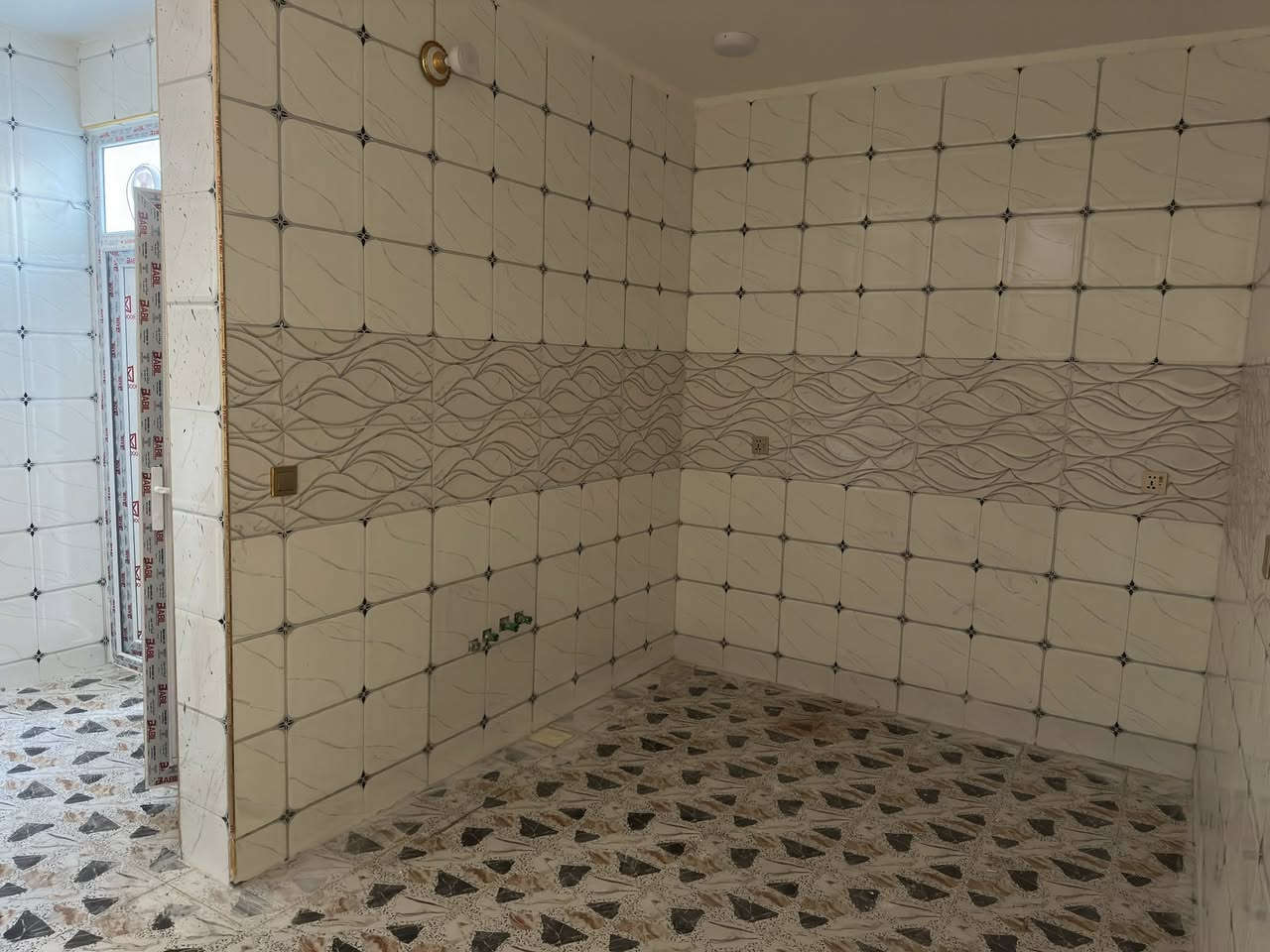 دار للبيع مساحه 60 متر طابقين كميره منطقه حجي صبر طابو صرف زراعي ***********
