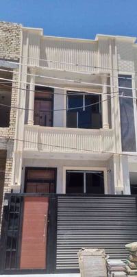 80// متر بناء حديث طابقين جديد غير مسكون // للبيع الغزاليه // يحتوي ال...