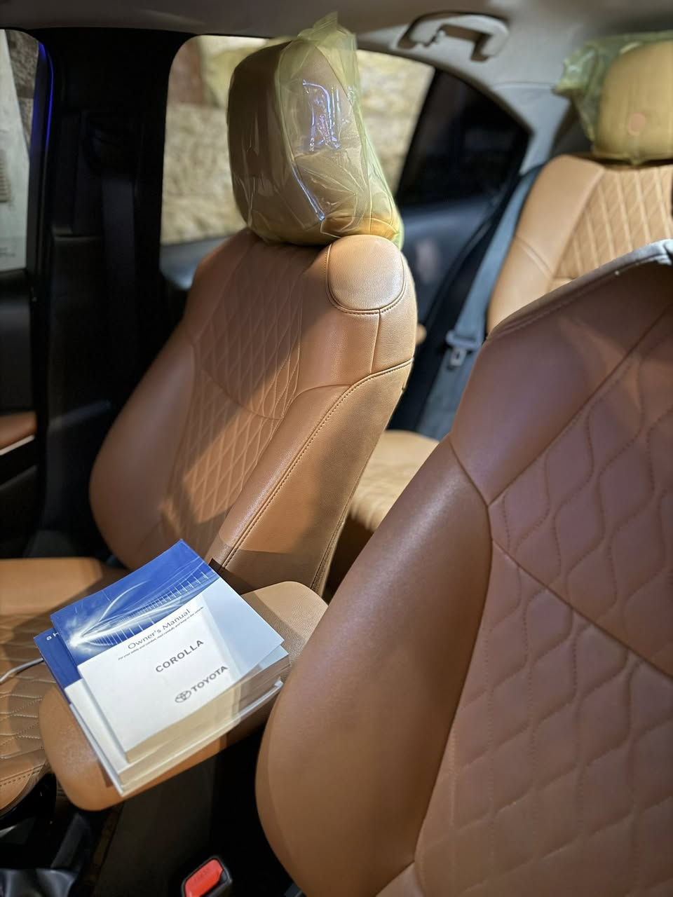 ﷽

‎‏‎.سلام عليكم اخوان 

كورلا  لون اسود ملكي 

_____🔝_____فوول فوول مواصفات ❇️

ملاحظات:-
سيارة كلش حلوة نظيفة مرتبة جديدة 
كل جسمها بشرط 
مابيها مصرف دينار 
كير محرك بشرط
تايرات وياله عليه حجم ١٧ لكزس ES
سنوية رقم كلشي جديد 
تضليل سنة كامله جديد🏴 
تحويل مباشــر
مواصفات فول 🌟
سلايد
داخل قرميدط اصلي  
كشن جلد 
ستيرن كهرباء 
عليه ارضيات اب ١٥٠ 
سترين خياط نفس لون كشن 
وبعد وبعد…..
السيارة كاملة من كل نقص  
وكلشي بيها جديدة ولوك💫
سعر ١٧٧ وبيه مجال للشراي 
مكان بغداد  
رقم هاتف ☎️ 
***********
_____________________
