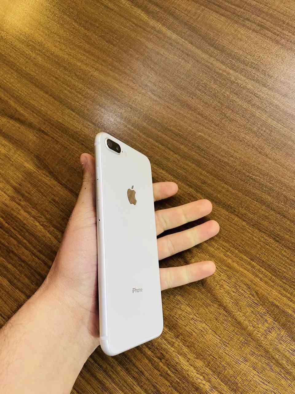 سلام عليكم ايفون 8 بلص نموذج m ذاكرة 64 بطارية 79 الجاهز مبدل شاشة فقط ارقة نوعية الجهاز نضيف سعرة 110 وبي مجال مكاني بغداد الشعب ***********
