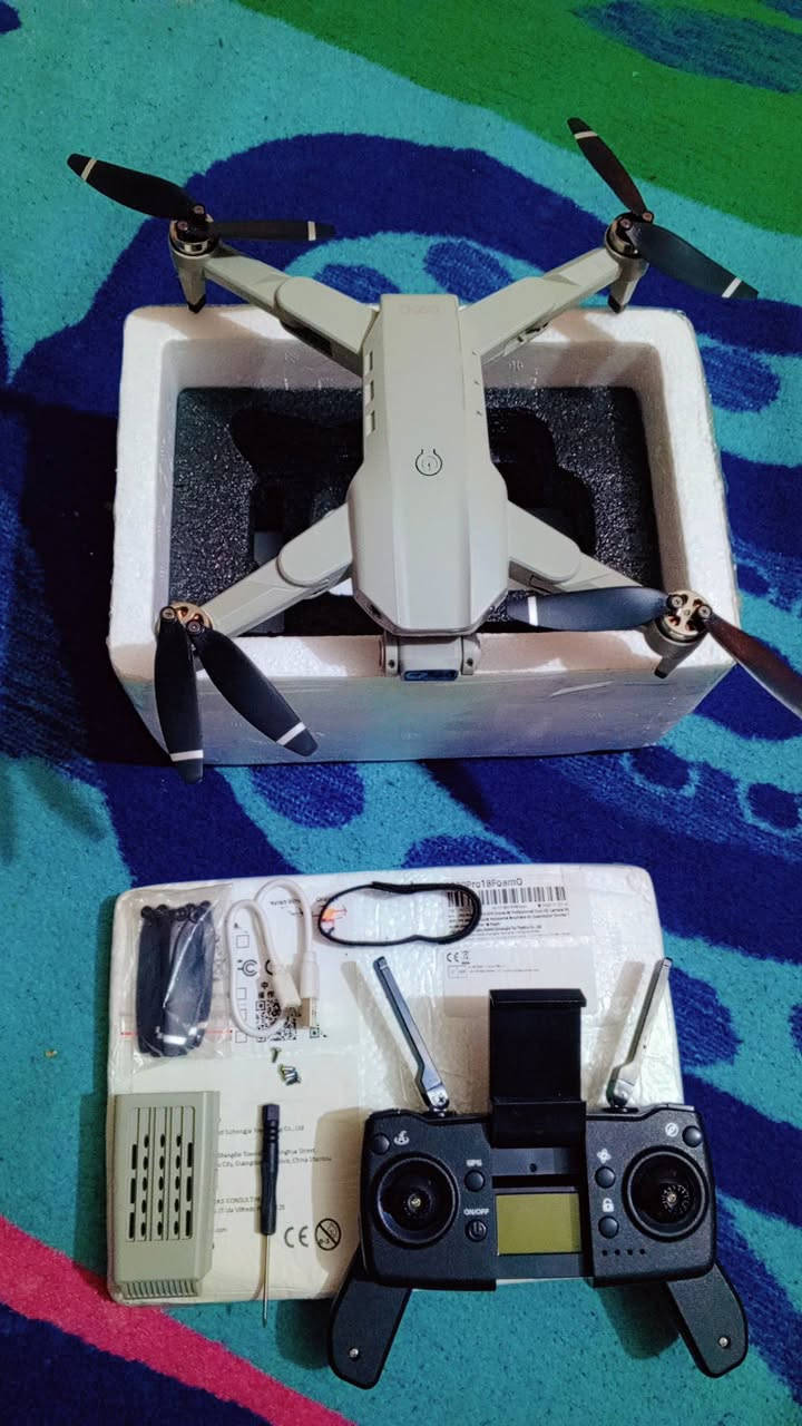 للبيع درون L900 pro
درون للبيع جديد
‏طياره قويه وثباتيه فول حقيقي ضد الرياح 
‏تصوير بدقه فول HD
‏تجي بيه كامرتين
‏الجوستك  شحن يجي بيه شاشه معلومات 
‏ماطورات برشلس حقيقي
ارتفاعها 200 متر
مداها 2 كيلوو
‏بيه نظام تحديد المواقع GPS
‏نظام الرجوع التلقائي الي نقطة الطيران
‏نظام تتبع أي شيء تريد تحديده
نظام تحكم عن طريق الإشارات


**إذا كنت صاحب هذا الإعلان وتريد حذفه لأي سبب، رجاءا أرسل رسالة إلى الدعم الفني**