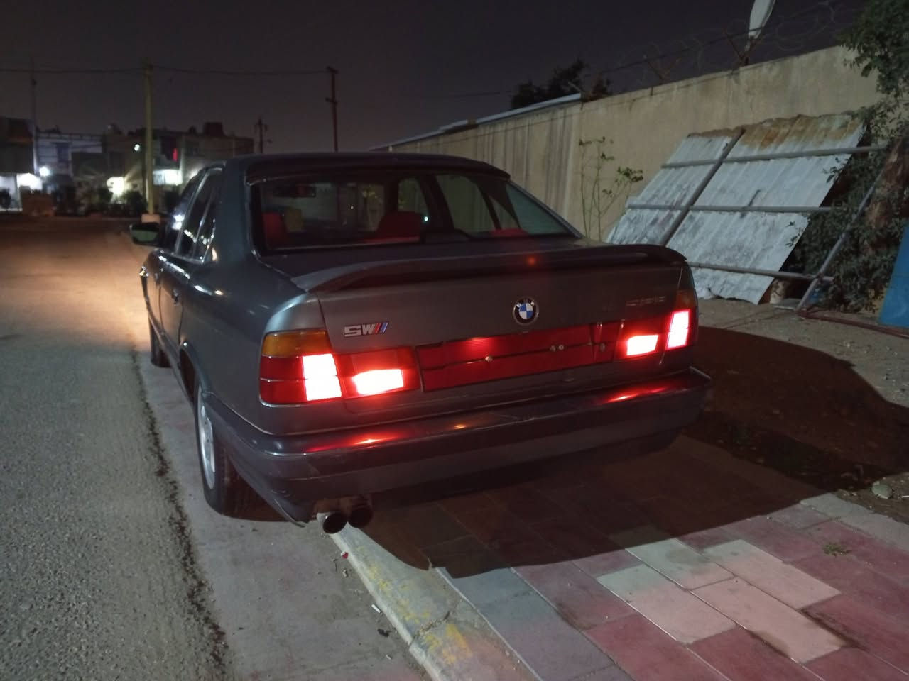 سلام عليكم
بي ام دبليو  BMW 252 
موديل 93
رقم ديالى نكليزي سنويه  لل31 شهر ال2
كير ومكينه مكفولات
حداديه جديده كهربايات كلها شغاله 
تخم تاير وباتري جديد سياره حلوه غرفتها حلوه
مناقصها شي 
بسمي تحويل ثاني يوم مكان السياره كربلاء 
السعر 46 وبيها مجال الاستفسار ***********
