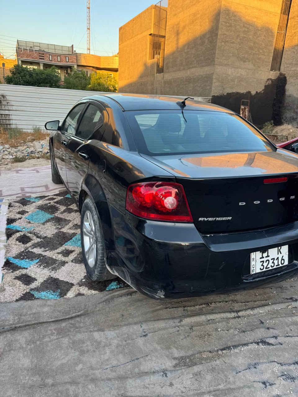 دوج افنجر ١٣ السياره 
السياره بييها نواقص صدر خلفي وتبريد  مع العلم كمبريسر جديد بعده بالضمان يعني تروح ابو تبريد بس يرتب المنضومه
مكينه جدديده وضمانها موجود مال الشراء
ضفيره جديده
عقل جديد
السياره بيها حادث ومصلح مثل متشوفون نقصها بسس صبغ معروضه ب٥٥ وبيها مجال بسيط مكانها بغداد شهداء السيديه مع العلم نفس الحادث مال امريكا نعاد بلعراق   رقم الهاتف *********** بغداد, العراق

