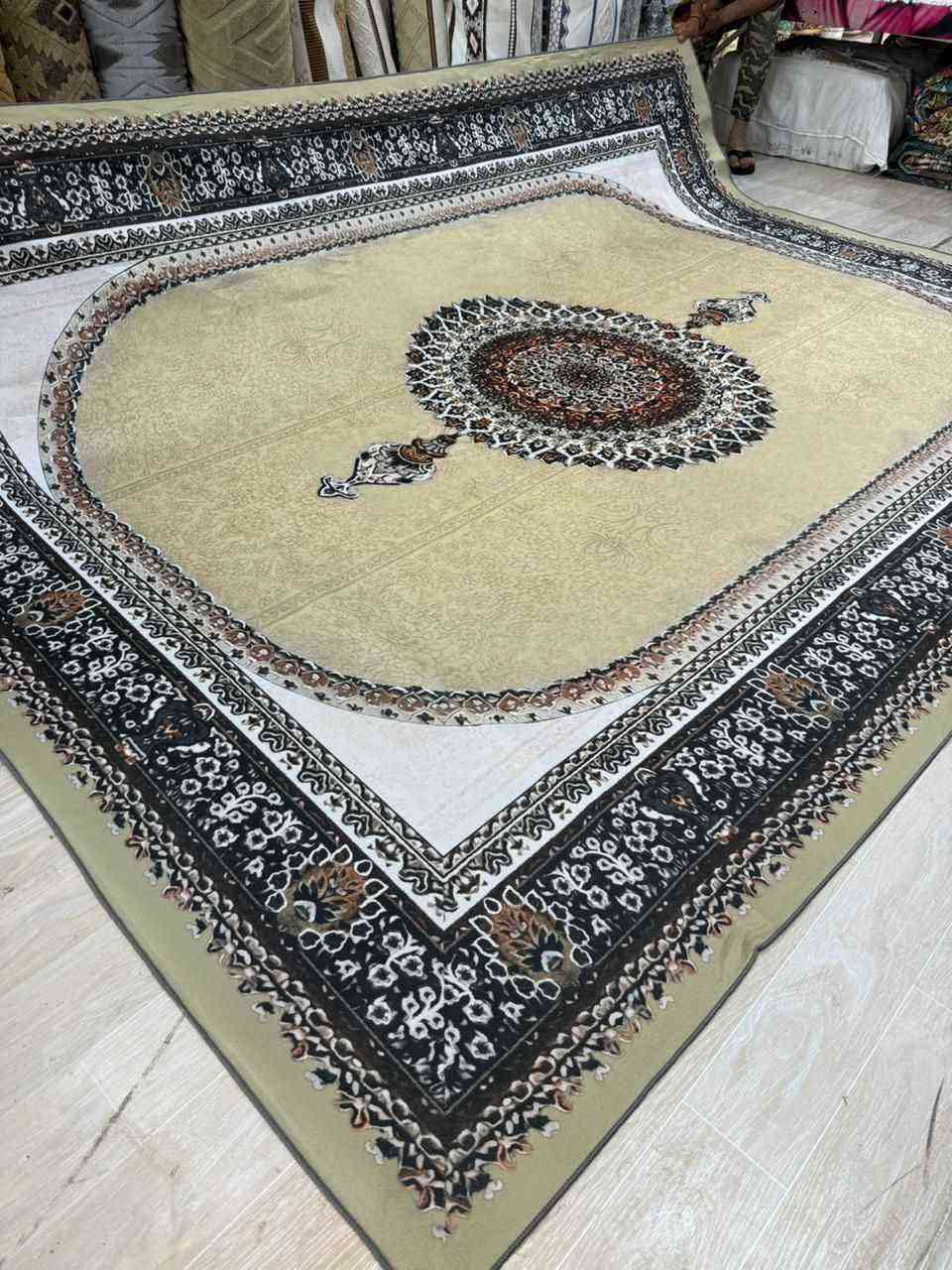 ‎زوليه 2ونص  في 3ونص ثريدي
شرشوبه ضهر مانع النزلاق‎ بغداد, العراق


**إذا كنت صاحب هذا الإعلان وتريد حذفه لأي سبب، رجاءا أرسل رسالة إلى الدعم الفني**