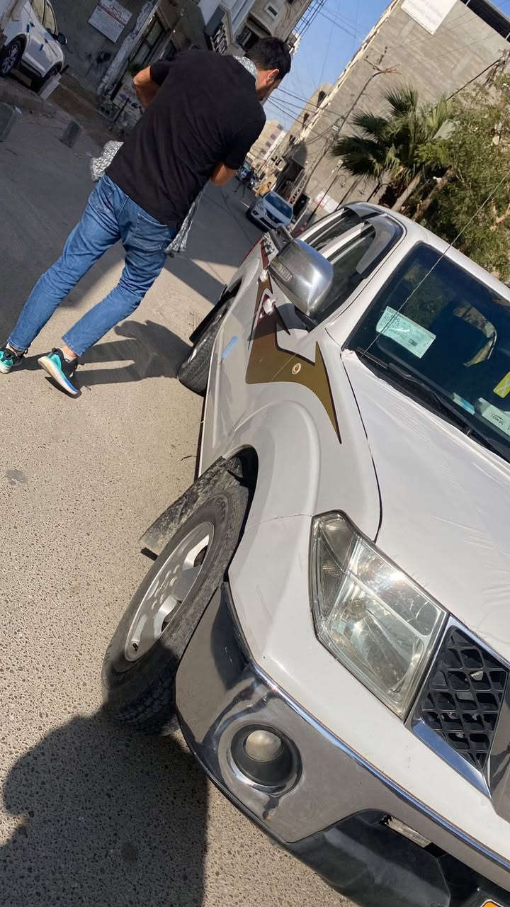 السلام عليكم نيفاره 2012 للبيع المستعجل ضرر باب بدي وشوي من جاملغ وبيها رصعه بالبنيد عاديه الباقي مكفول كير ومحرك خير من الله سياره حلوه مال جنيه ترايك اربيل تروح تحول سنويه ل2030 سياره 105 قفل متوازي عل بيعتها وذا اصبر اجيب اكثر رقمي ***********
