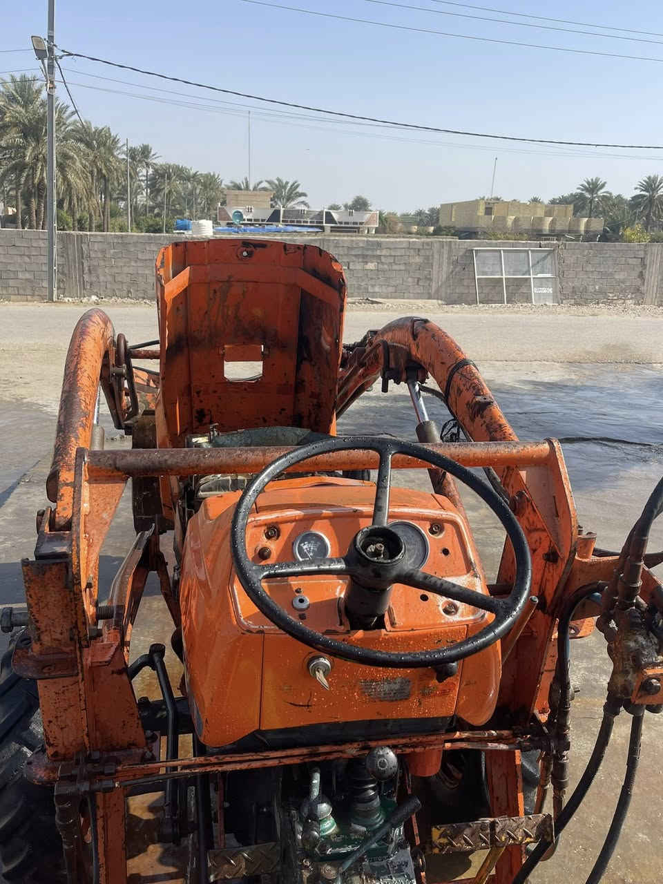 السلام عليكم
كابوته
موديل84 
مكينه خير من الله 
وياهه كيله ورباشه فقط
العنوان
واسط الصويرة

الاستفسار
***********
