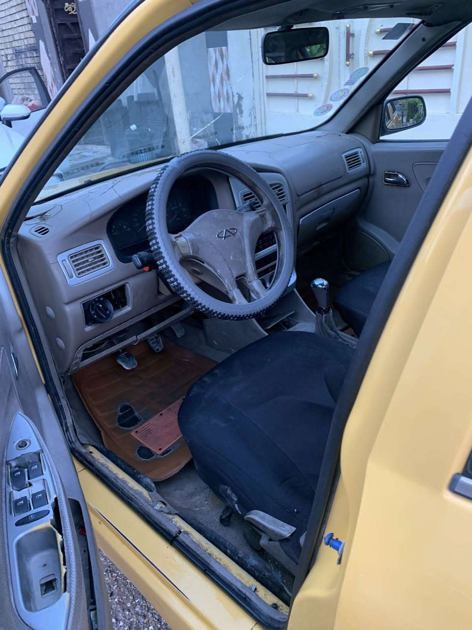 سلام عليكم شيري كوين 2011
رقم انكليزي جديد
سنويه لل31 بأسمي تحويل مباشر
مكينه وكير بلادي 
سياره نظيفه ما ناقصها شي
السعر 26 وبيها مجال للشراي مكاني بغداد الكماليه
***********
