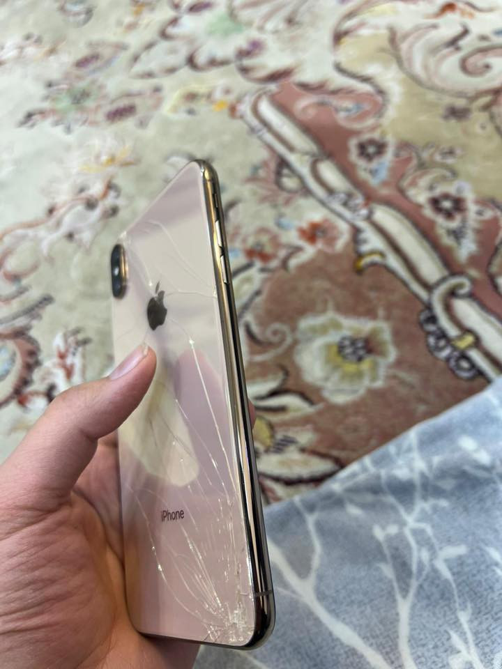 سلام عليكم
ايفون اكس ماكس  دبل سيمكارت ذ 256 بطارية 100 مبدلة اصلية ضمان بيها
و شاشة ثلاث خيارات الباقي كله كفالة
نموذج M جهاز ما ناقص شي و مرتب
***********
