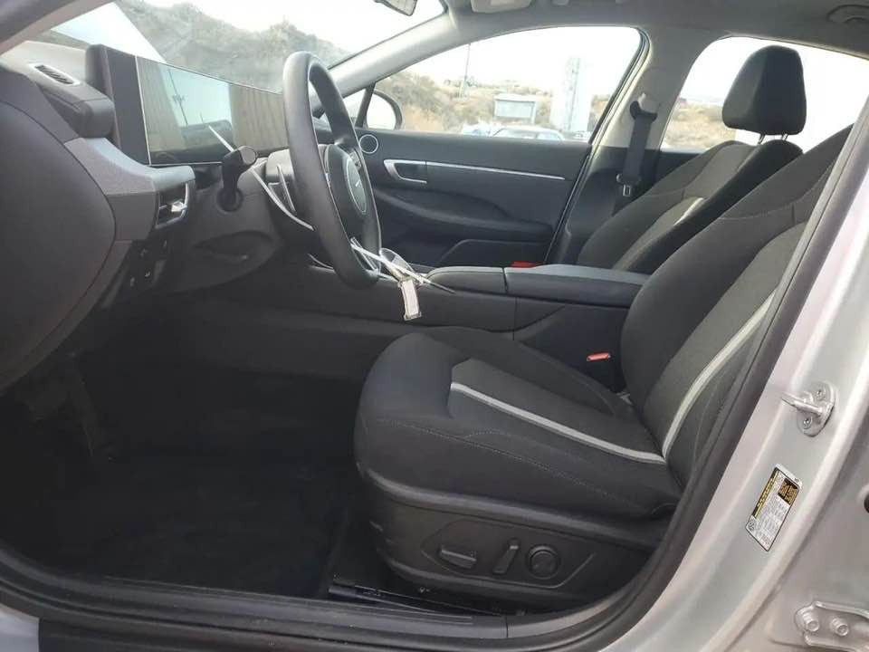 *هونـداي سوناتــا موديـ2024ـل*
*السعر163$مصلح واصل للميناء*
ترهم حره ترهم شهداء
***********اخذله صوره وتعال واتساب خاص 
حجز مفتوح
