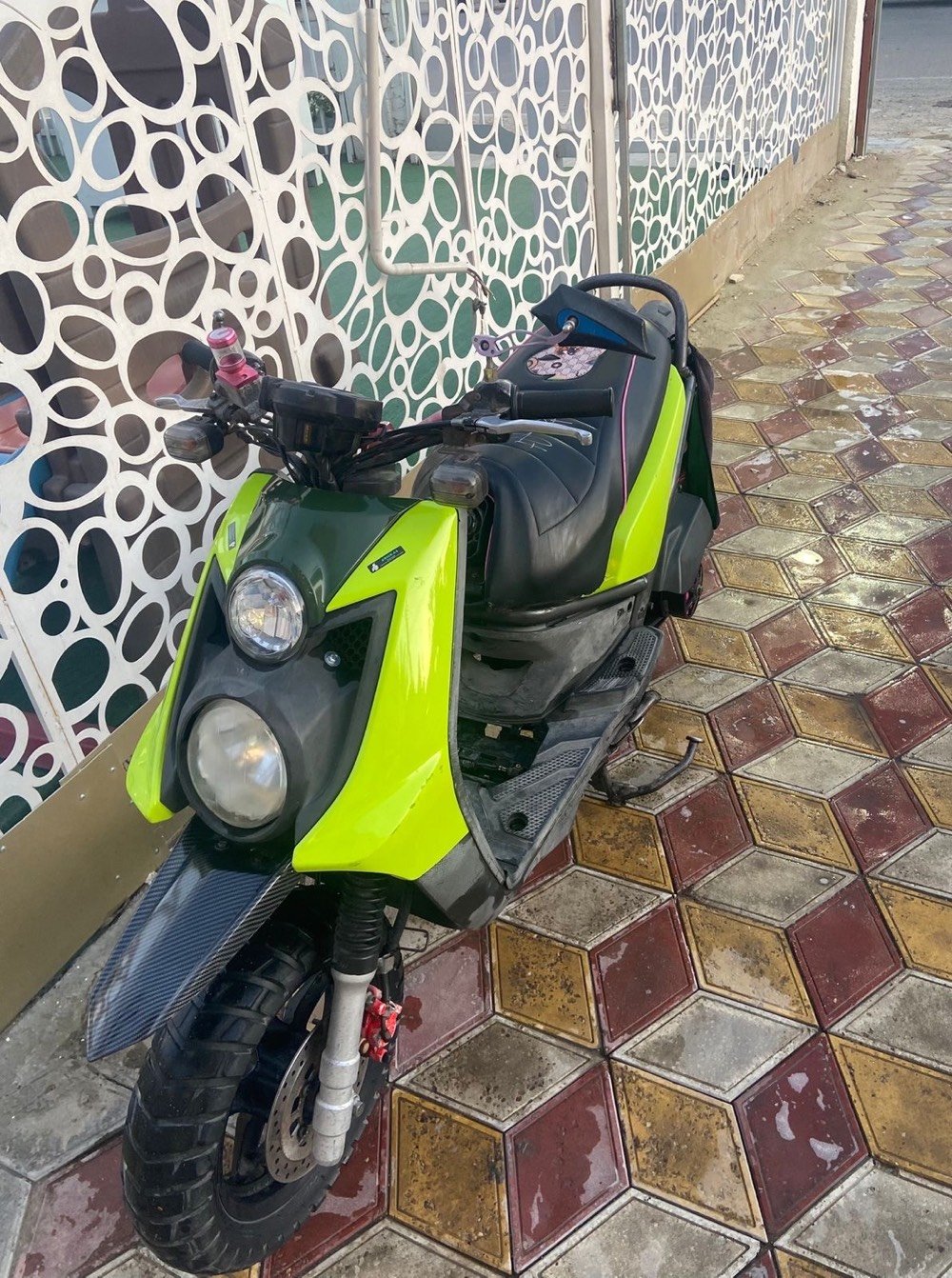 سلام عليكم جبلي للبيع مبدل بوشه ٥٨ ونص بيها صالنصه رياضي ستيرن رياضي كلجات رياضي دراجه حلوه نضيفه السعر
٧٥٠ وبيها مجال مكان بغداد الغزالية
***********