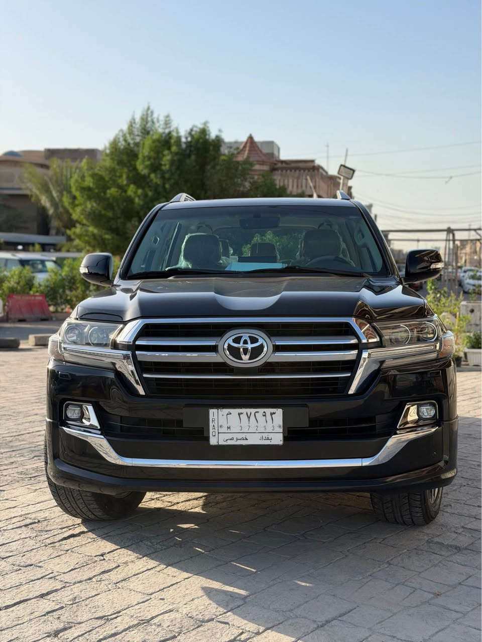 السلام عليكم

للبيع لاندكروز موديل 2019 ساز فول مواصفات 1/1  مكفول كفاله عامه  من صبغ وتبديل والفتح  ماعدة بارد كد شبر بلباب الخلفي الي عكس السايق الدعاميات كفاله السياره جديدة بمعنى كلمة اللون اسود ملكي رقم بغداد  بسمي

محرك 4000

V6

فول موصفات 1/1

بصمه تشغيل 

5 بصمه أبواب لمس 

تشغيل عن بعد 

فتحه سلايت

كشنات ثنين كهرباء 

كشنات جلد 

8ايرباك 

زراكات 

مري شفط 

3 شاشات

مطفايه حريق 

جنطه شفط 

عداد لكزز 

ثلاث قطع تبريد 

حساس امامي 

حساس خلفي  

وباقي موصفات الساز  معروفه 

ماشيه 90 ألف حقيقي 

سعر السياره 50000 💲 دولار يعني 5شدات 

الاستفسار اتصل على الرقم
مكاني بغداد

‭*********** بغداد, العراق
