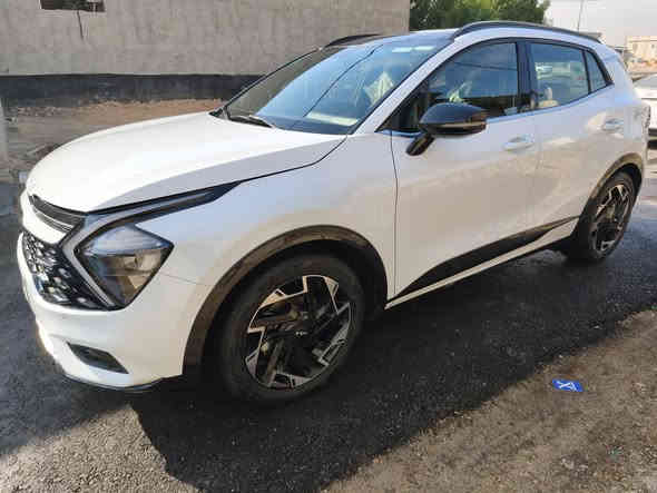 سلام عليكم
سبورتج جي تي لاين 2023
فول واحد عله واحد
بنرامه حساسات أمامية وخلفية جنطة كهرباء 
لايت زنون مري قلاب 
ويل 19 محرك 2000 دوش 
تشغيل عن بعد كشنات جلد وكهرباء تدفئه وتبريد بلكشنات
سايد بريك بصمه شاشه وشاشه دجتل تحكمات قياده 
جي بي اس تحكم وضعيات 
باقي الموصفات معروفه سياره ماشيه 16 الف حقيقي 
بيه هاذة الشخط الي بلباب مثل ما بين بلصور وبيه صبغ شبر بلجاملغ الامامي وشويه بلدعاميه اثر شخط 
والباقي كفاله عامه رقمه بغداد دولي تحويل ثاني يوم 
مكاني بغداد سعر 235 وبيه مجال للشراي 
*********** وبي واتساب 
***********
