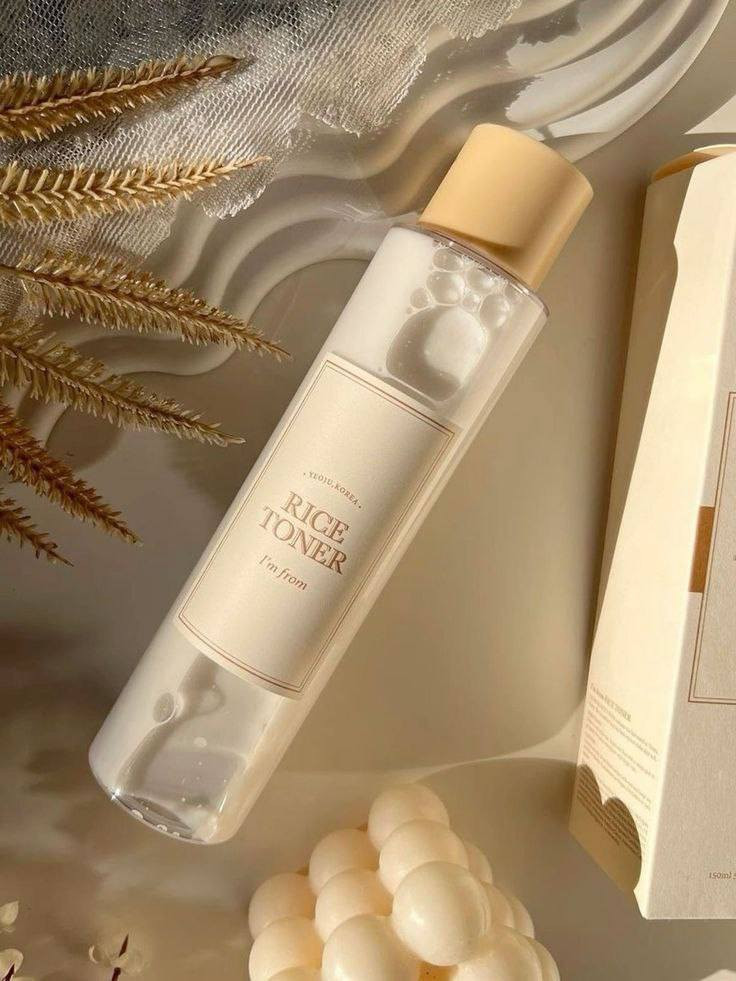 oner تونر الأرز
77.78% مستخلص من أرز من كوريا، مرطب للبشرة 🤍✨✨

يحتوي تونر الأرز هذا على 77.78% من مستخلص الأرز، مما له فوائد واضحة في العناية بالمرونة. إن تكوينه لحاجز وقائي ليس فعالاً في منع فقدان الماء فحسب، بل يزيل أيضًا خلايا الجلد الميتة، مما يجعل البشرة رطبة وبريقًا من خلال إعادة توازن البشرة الجافة والمتعبة. لا يقتصر تونر الأرز هذا على أنواع معينة من البشرة، فهو يناسب الجميع بشكل جيد، بما في ذلك أنواع البشرة الدهنية والحساسة والجافه والمختلفة 
المنشأ كوريا الأصلي 🇰🇷🇰🇷🇰🇷

🚘يوجد خدمة توصيل لجميع محافضات العراق🚘


**إذا كنت صاحب هذا الإعلان وتريد حذفه لأي سبب، رجاءا أرسل رسالة إلى الدعم الفني**