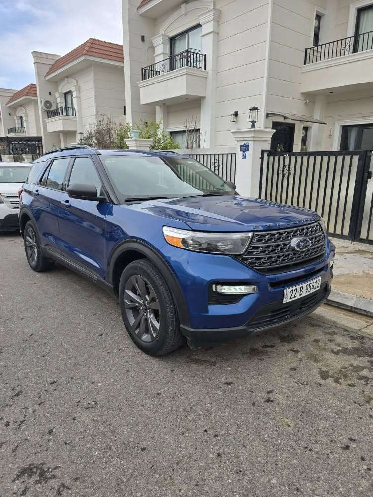 فورد اكسبلورر 2021 
فور ويل فول مواصفات بانوراما كشنات جلد vip كشنات وستيرن تدفئه رادارات امامي خلفي مثبت سرعه متكيف شنو ابالك مواصفات بيها السياره بدون صبغ حادثها باب السكن ومبدل بلادي نفس اللون والجاملغ الامامي شويه بارد والخلفي بي بارد بس ممبين 
داخل الباب بي شويه صبغ بدون تكم وشواصي بشرط السونار مكان السياره اربيل بيع فقط وسعره 220 وبي مجال بسيط حك الجيه 
ايرباكات فقط تكمه طاك ومسستم
*********** مخمور, أربيل
