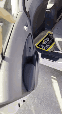 السلام عليكم فورتي٢٠١٨واردأمريكي رقم أربيل الدولي حادثها بنيد مبدل نفس اللون السياره أحلى من الصوره جاهزه من كل شي ماتصرف عليه دينار مال جناي السعر١٢٥وبيها مجال للشراي يدلل***********
