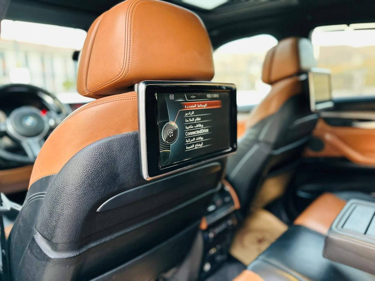 السلام عليكم
سيارة BMW X6 MPach 
خليجي وكاله العروش كفالة
موديل 2015
مغلف Ppfنوعية درجة اولى
محرك 8سلندر مكفول 
كير 8 سرعات مكفول 
مسويلهة سيرفس جديد خارج الوكالة

المواصفات
• كاميرا الخلفية
• سقف بانورامي
• صندوق كهربائي
• تدفئة المقاعد
• كاميرا 360
• التحكم على المنحدرات
• مراقبة النقطة العمياء
• شاشة عرض كبيرة
• نظام بدء التشغيل
• التحكم التلقائي في درجة الحرارة
• 8 وسادة هوائية
•4انضمة قيادة Comfort. Eco Pro. Sport. Sport Plus
•جميع الابواب شفط 
•شاشات الترفيه خليفية
•نضام اقتصاد الوقود بل ازدحامات اطفاء ذاتي
•رادر بل مري 
• نظام فرملة الطوارئ
. المصابيح الأمامية ليد
• مصابيح الليزر الأمامية
• لوحة قيادة رقمية
• عرض المعلومات على الزجاج الأمامي
• إنارة محيطية
•نضام صوت Harman Karden
• الضوء العالي التلقائي
• المصابيح الأمامية التكيفية
مكان السياره بغداد

استفسار عل رقم ***********
