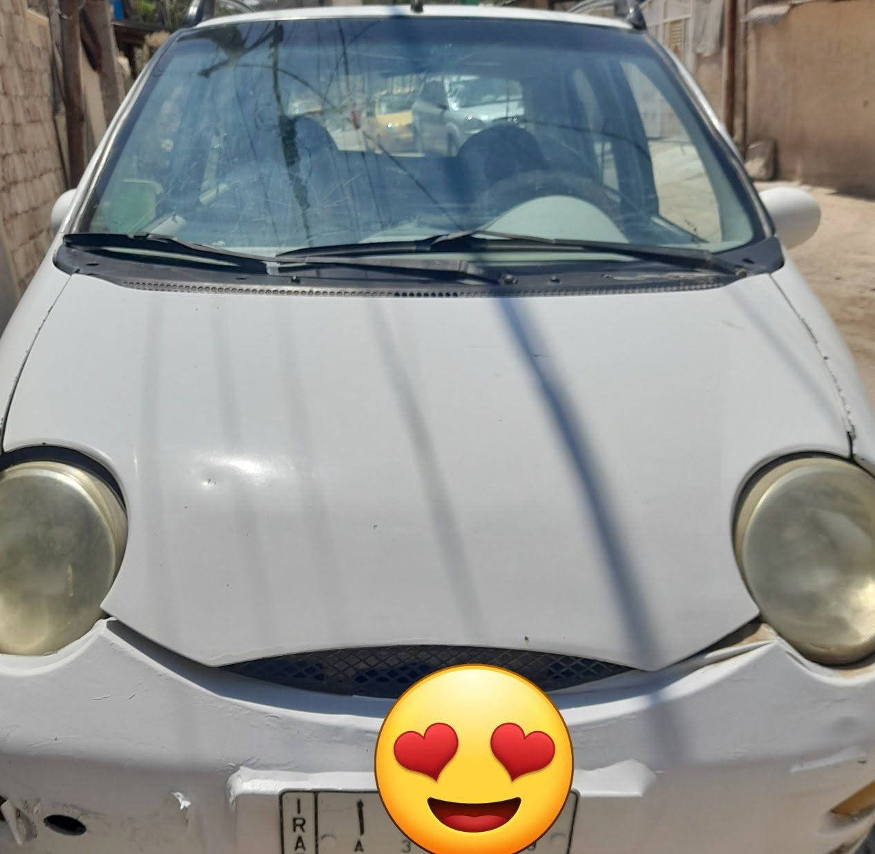 السلام عليكم 
كيو كيو موديل ٢٠١٣ 
مكينه نكره سلف كير شغال 
السياره بيها شويه نقوصات ويرادلها ترتيب لان متروكه صارلها شهرين تقريبا
صدرها يرادله تبديل 
رقمها بابل مشروع وطني سنويه ساقطه
السعر ٢٠ وبيها مجال 
العنوان بغداد الشعب
*********** واتس اب متوفر او على الخاص
