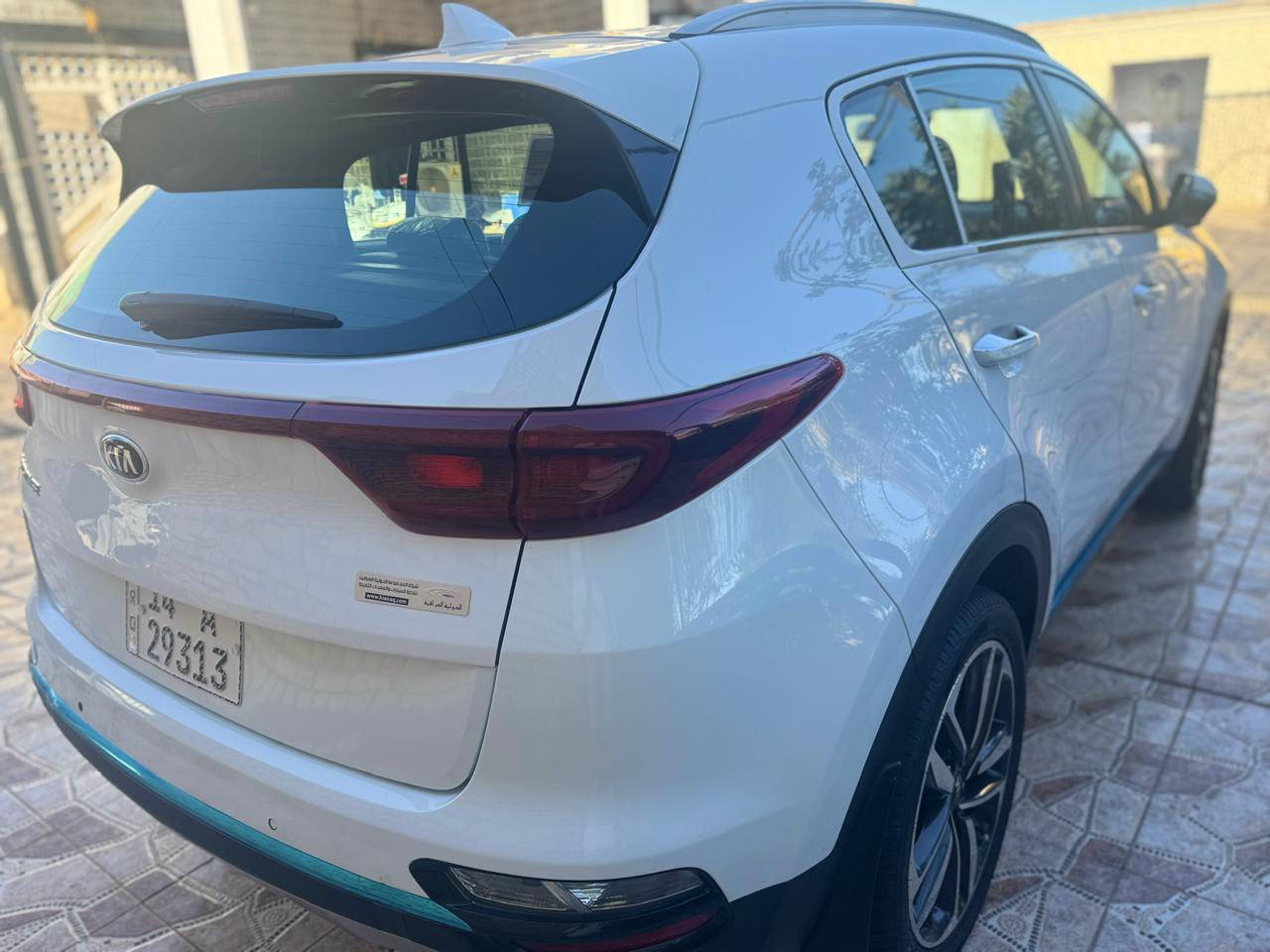 السلام عليكم كيا سبورتج خليجي كفاله موديل 2021باسمي فول مواصفات بصمه كشنات كهرباء ⚡️ ماشيه 40جدديه كلش للاستفسار الاتصال ***********
