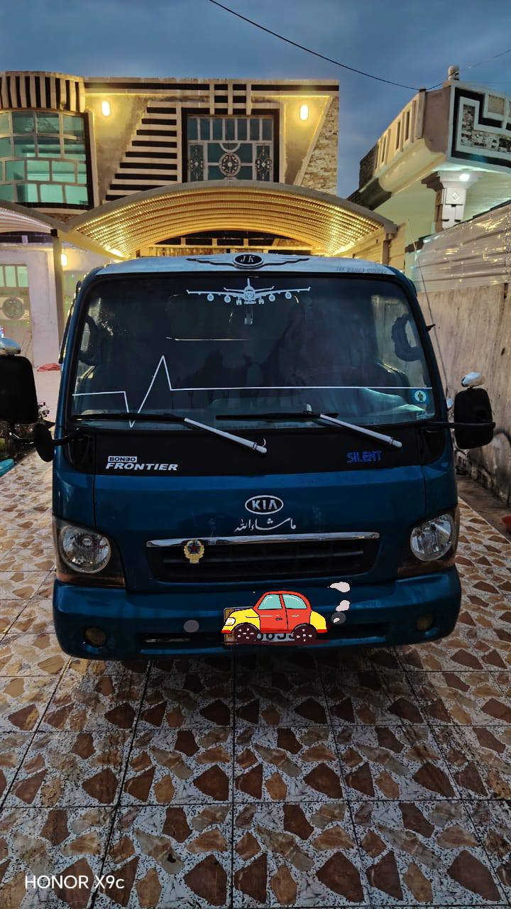 يالله 
السلام عليكم للبيع كيا ام عيون 2001  رقم صلاح الدين انكليزي  سنويه ل28بسمي هزه جديده تحويل ثاني يوم كير محرك اكسل شاصي رقم شاصي مكفول كهربائيات كلها شغاله صدر جديد  دوشمه جديده  السياره بلاديه صبغ دوسات وباب خلفي فقط مكان السياره التاجي 
 ***********
