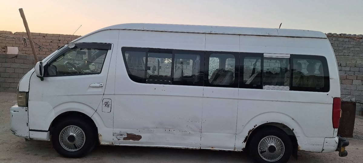 جنبي 2h حداديه جديه مكينه كير اكسن تخم تاير 2013رقم بابل ابيع موصليه بيها بس واجها سنويه ماكو *********** السعر 65العنوان الزبير بصره
