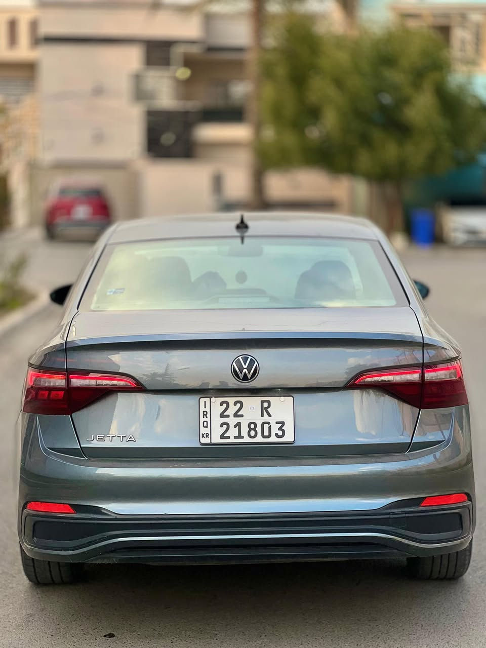 السلام عليكم بيع مستعجل
  جيتا 2023
فئه السبورت 
محرك 1.5 تيربو ✈️ وكير 8 نمر 
ماشيه 32m 
مواصفات السبورت المعروفه 
شاشه جبيره 
عداد ديجتال 
اوتو هولد 
سايد بريك بصمه  
3 وضعيات قياده 
السياره كلش نضيفه وعلى وضع الشركه بدون اي نقص 
رقم اربيل ب اسمي  ترقيم جديد وهزه وسنويه 
ضرر السياره 3 قطع وبيها ب راس الشاصي تصليح جدا بسيط  والسونار مرفق معه الصور 
السعر جوه السوك مستعجل على بيعتها 
135$ وبيها مجال للشراي
***********
