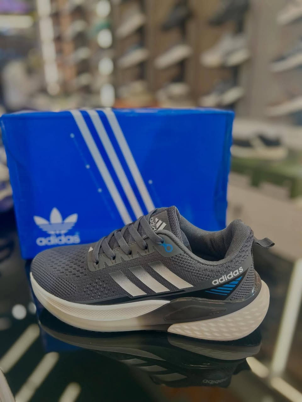 تخفيض بمناسبة العيد
حذاء جديد فيتنامي جديد  غير مستخدم متوفر قياسات وموديلات تفاصيل وحجز خاص توصيل اربيل مجاني


**إذا كنت صاحب هذا الإعلان وتريد حذفه لأي سبب، رجاءا أرسل رسالة إلى الدعم الفني**