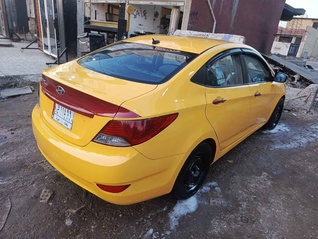 السلام عليكم اكسنت موديل 2013وارد أمريكي مكينه 1600حادث الجاملغ شويه والويل دواخل مكفوله كفاله عامه السيارة جاهزة من كلشي السعر 84وبيهه مجال بسيط رقم الهاتف ***********
