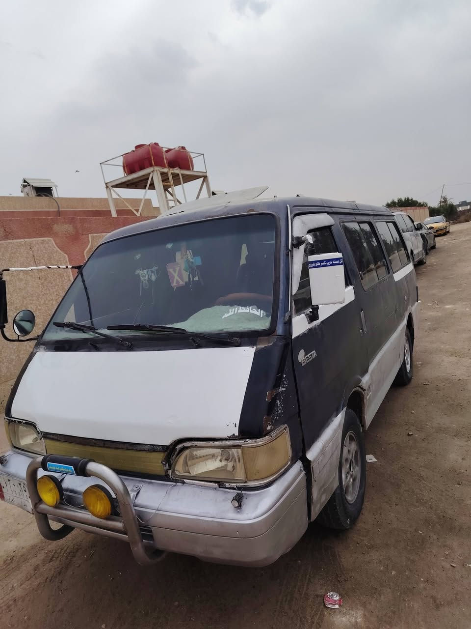 سلام عليكم كيه بسته مديل94  رقم الماني بابل سنويه عظم عاج راعيها ماندله سياره نضيفه جاهزه لشغل  كوم حديد اتكفل سرقه وعشاير  مكان سماوه ***********
