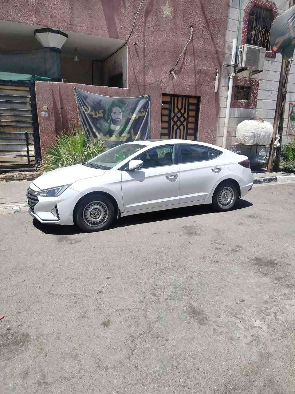 النتره خليجي فول موصفات مكفوله مطلوبه اقساد سنه وتصير حره مديل 2020رقم بغداد السياره موجوده بل بصره *********** السعر 135
