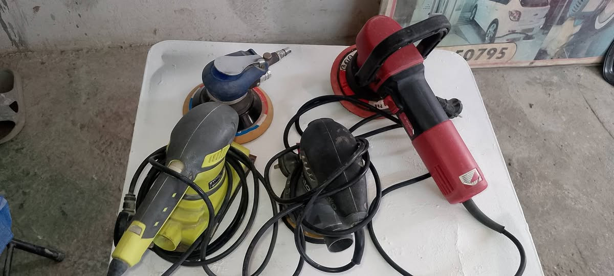 السلام عليكم غراض صباغ للبيع  غراض كامله واتساب. ***********
