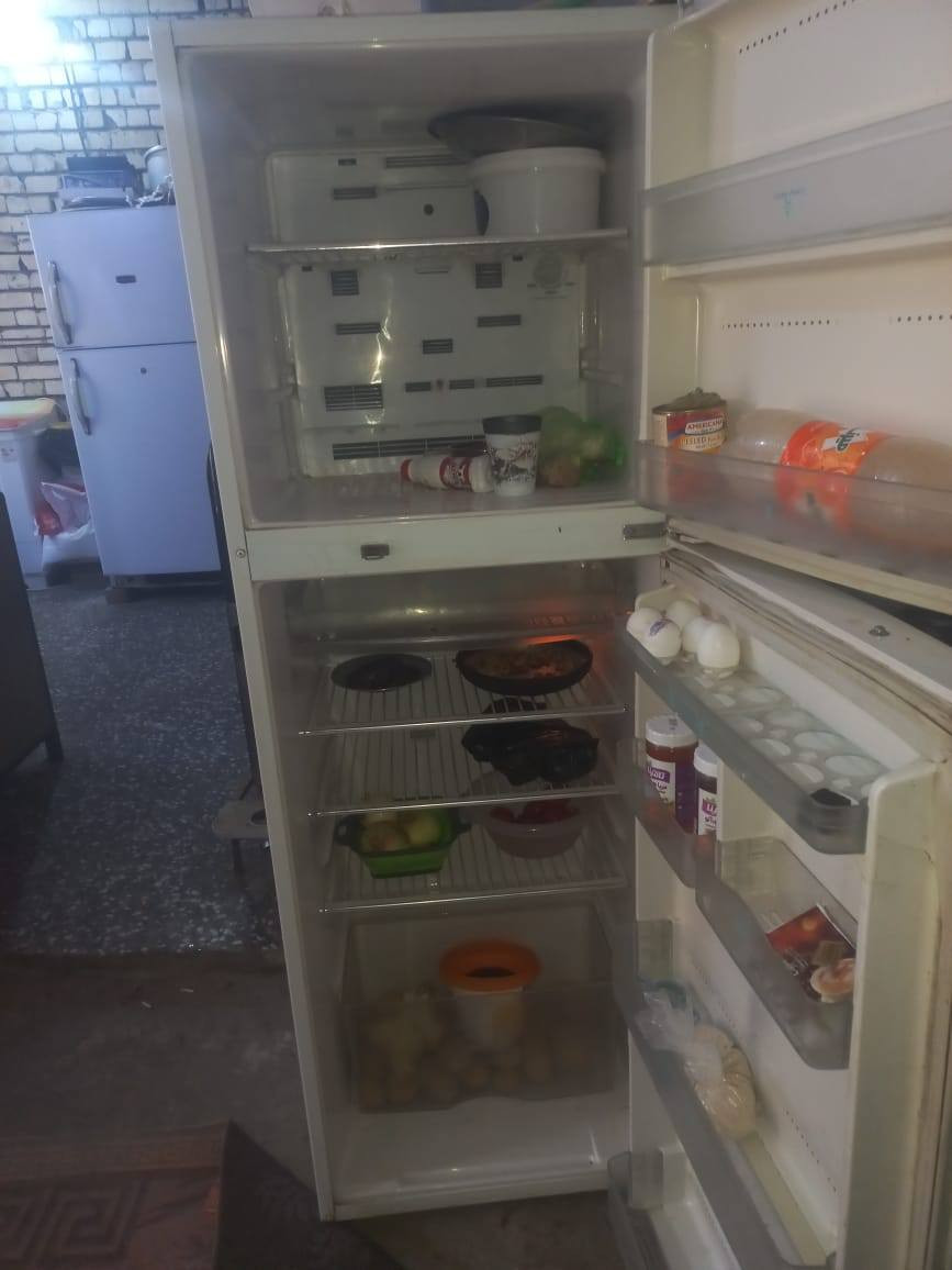 أغراض للبيع العنوان سيديه شغالات وع فحص
ثلاجه ب٢٠٠ وبيها مجال
غساله حوضين ب١٠٠


**إذا كنت صاحب هذا الإعلان وتريد حذفه لأي سبب، رجاءا أرسل رسالة إلى الدعم الفني**