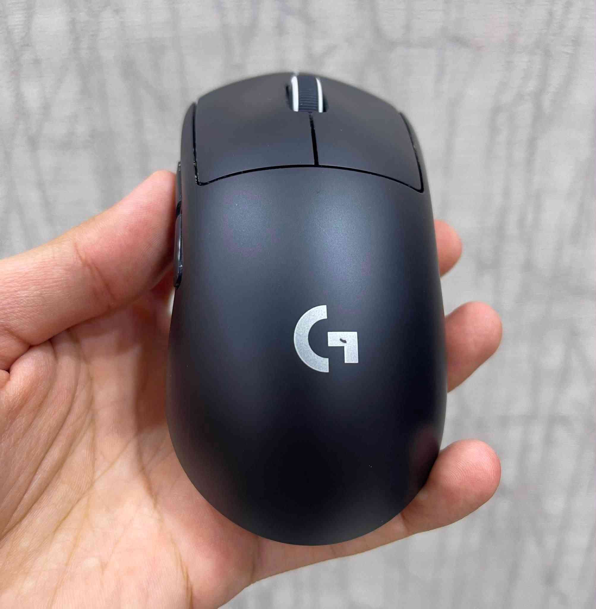 متوفر 

ماوس لوجتك برو اكس سوبر لايت ون ، logitech pro x جميع ملحقاته دنكل وواير نظافه 99% لون اسود ، 70

والابيض مبدل كارتونه لكن اللي بداخله همين ماوس لوجتك برو اكس سوبر لايت ون نظافه خلي نكول 70% ملحقاته متوفره دنكل وواير , 50

اللي يخدمه يراسلني خاص وبالخدمه


**إذا كنت صاحب هذا الإعلان وتريد حذفه لأي سبب، رجاءا أرسل رسالة إلى الدعم الفني**