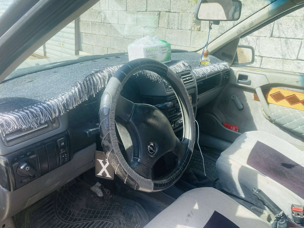 اوبل فكترا للبيع موديل ٩٢ رقم سليمانية سنوية لحد ٢٠٢٨ شرط تحويل سعرها ٤٥ بي مجال سيارة نظيفة مال البيت


**إذا كنت صاحب هذا الإعلان وتريد حذفه لأي سبب، رجاءا أرسل رسالة إلى الدعم الفني**