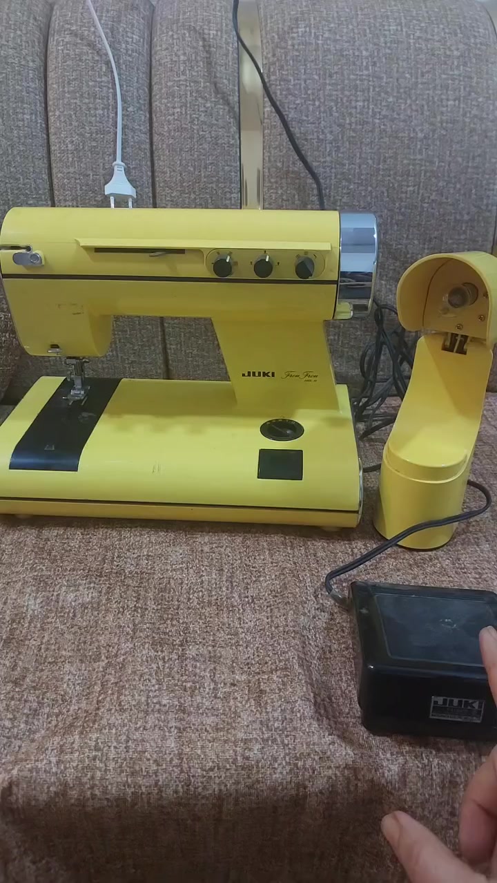 مكينه جاكي الاصلي ام الجنطه وياهالايت  خياط وزگزاگ مكانه حمدان سعر75الف


**إذا كنت صاحب هذا الإعلان وتريد حذفه لأي سبب، رجاءا أرسل رسالة إلى الدعم الفني**