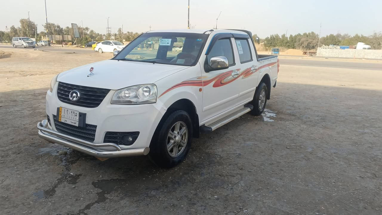 السلام عليكم  للبيع كريت2018 سنويه جديده لل27 حداديه وكير واكسن وشاصي مكفولات تخم تاير جديد سياره جاهزه من كلشي كل نقص مابيها مكان السياره سماوه شراي يتصل وبي خير ويدلل  الاستفسار ***********
