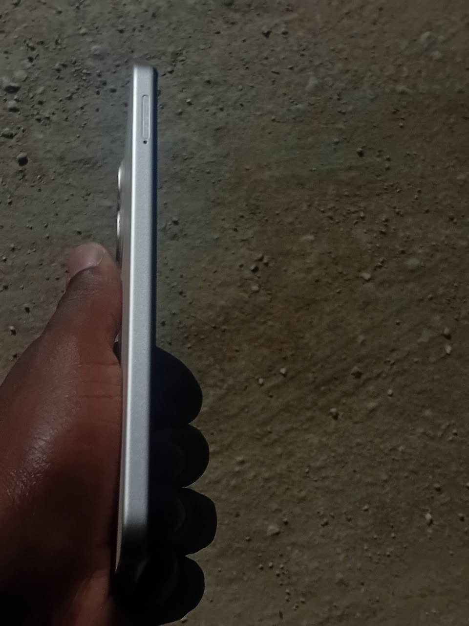انفنكس سمارت ١٠
سعر ٩٥ 
مستخدم سبوعين وشرط ما مفتوح جديد
ذاكره ١٢٨
بطاريه ٥٠٠٠
كامرات فول دقه 
بصمه وجه وبصمه جانبيه مال اصبع
دبل سماعه وحده فوك وثانيه جوه
مكاني رمادي سبعه كيلو


**إذا كنت صاحب هذا الإعلان وتريد حذفه لأي سبب، رجاءا أرسل رسالة إلى الدعم الفني**