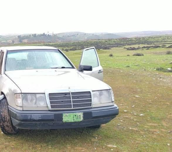 سلام عليكم
للبيع دوب 300
محرك 3000vvt
موديل 86
داخل لونين تخم توير جداد
سياره مال تعمير 
سنويه بيضه وكاله عمه بسمي منتهيه
مدفوع كمرك معمله ملته كامله باقيه علا بسمه
من 2013
اده تريد تحويل سحب شرعي من تلعفر 
بي كربون ورقي
 
سعره 30 ورقه ابيع فحم في فحم في فحم
اده شراي اتصال ***********  *********** بي وتساب
مكان موصل أيسر رشيديه
