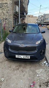 للبيع للبيع .سبورتج ٢٠١٨ .فول قمارة بانورما ..ماشية ٧٠ الف .محرك ٢٠٠٠ ...