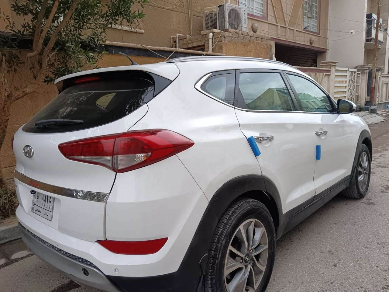 توكسان خليجي 2018محرك دوش 2000 ممتاز تبريد ثلج قطعتين امامي وخلفي لدات بلوتوث حاكية الداخل لونين قرميدي رسالة ترحيب ماشيه 130 مري شفط اشاير بالمري يدات
 نيكل شاشه كبيره اندرويد دواره مصبوغة كلها الرقم بغداد الماني العنوان بغداد الدورة السعر قفل قفل قفل 119 للاتصال ***********
