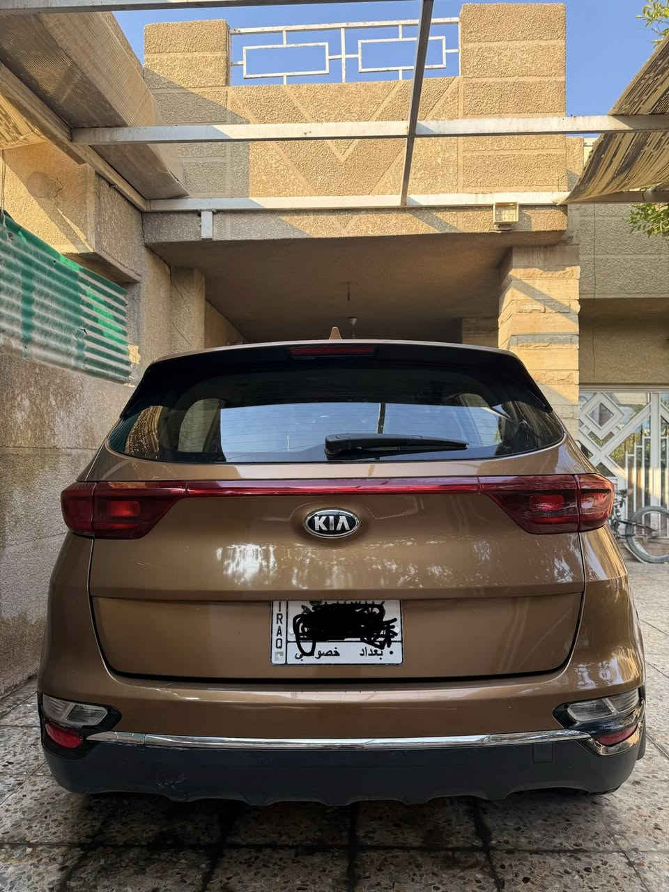 سبورتج ٢٠٢٠ LX وارد امريكي  رقم بغداد مواصفات رادار امامي تحديد مسار شاشة كار بلي حادث بسيط بابين السكن و بالعراق صار بيها صبغ بدون معجون بابين وقبق الصندوق  ماشيه 58 الف مايل السعر ١٧٠. ***********
