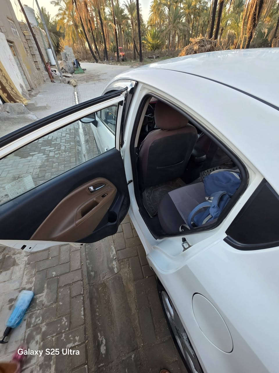 سلام عليكم
سياره كيا ريو ١٣ خليجي دوش  ١٦٠٠ قطرتين

سياره جاهزه من كلشي تبريد حداديه تخم تابرات ادامه كامله مكينه كير خير من الله ترايك وين متريد سياره بسمي سنويه لل ٢٧رقم واسط مشروع وطني بيهه باردات  وقطعتين صبغ اي قطعه بيهه مامبدله سعر ٧٨ بيهه مجال بسيط
مكان السياره ديوانيه الحمزة الشرقي راسل او تتصل على هذا الرقم ***********
