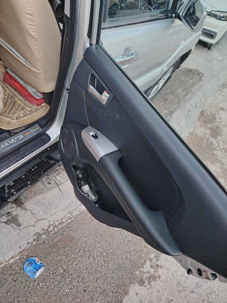 سلام عليكم سياره سبورتاج موديل 2009طالب النتره مقدس مراوس حسب القناعه ***********
