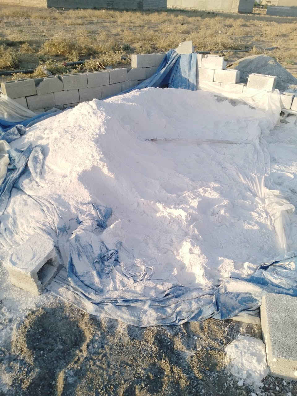 هاذا جص مال مخمور زاد عندي يطلع اكثر من  متر او نص ل بيع مكان حويجه لعيثات


**إذا كنت صاحب هذا الإعلان وتريد حذفه لأي سبب، رجاءا أرسل رسالة إلى الدعم الفني**