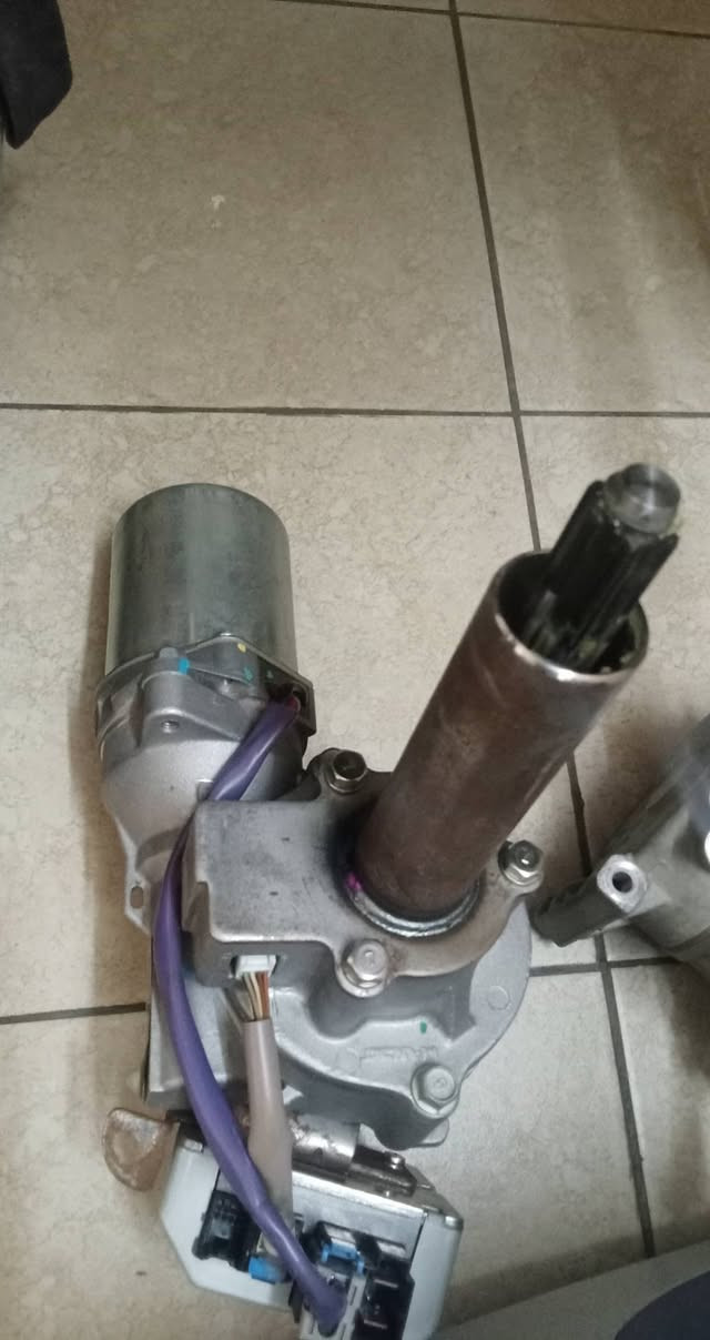 السلام عليكم كمبريسر شغال مال كيا ريو وباور ستيرن كهربائي للبيع للتواصل على الخاص مكاني بغداد


**إذا كنت صاحب هذا الإعلان وتريد حذفه لأي سبب، رجاءا أرسل رسالة إلى الدعم الفني**