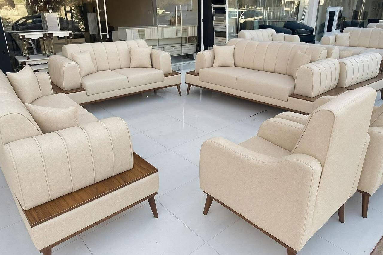 للحجز والاستفسار كلشي وسعرة ***********
